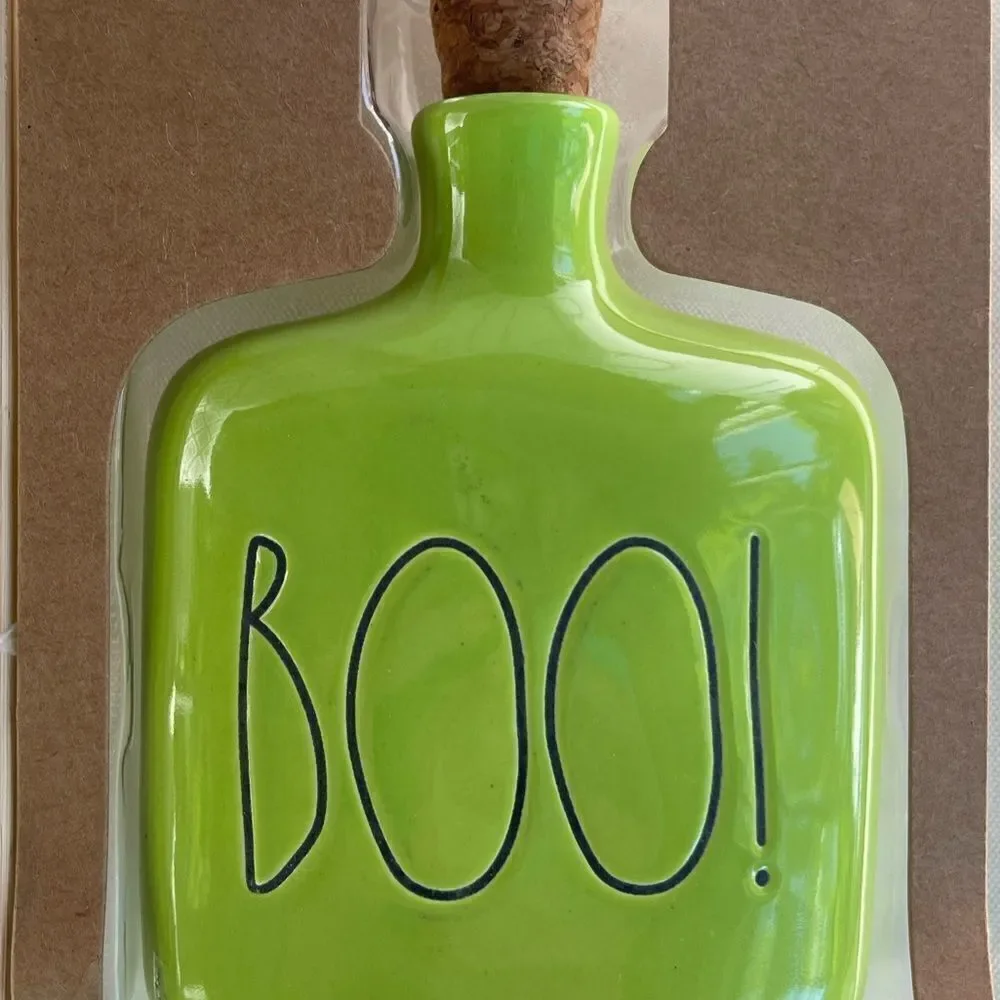 Rae Dunn Ceramic Home Apple Cider Scented Fragrance Oil Diffuser 5 Oz “BOO” NIB